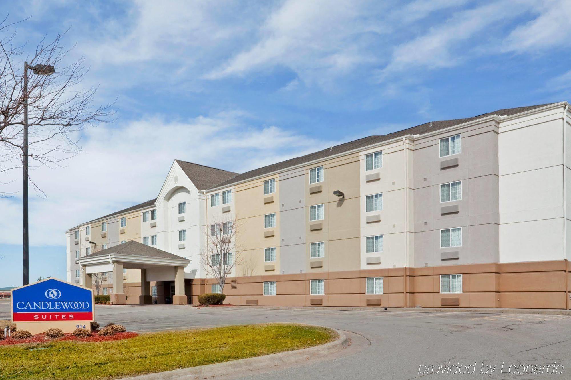 Candlewood Suites - Topeka West By Ihg Esterno foto