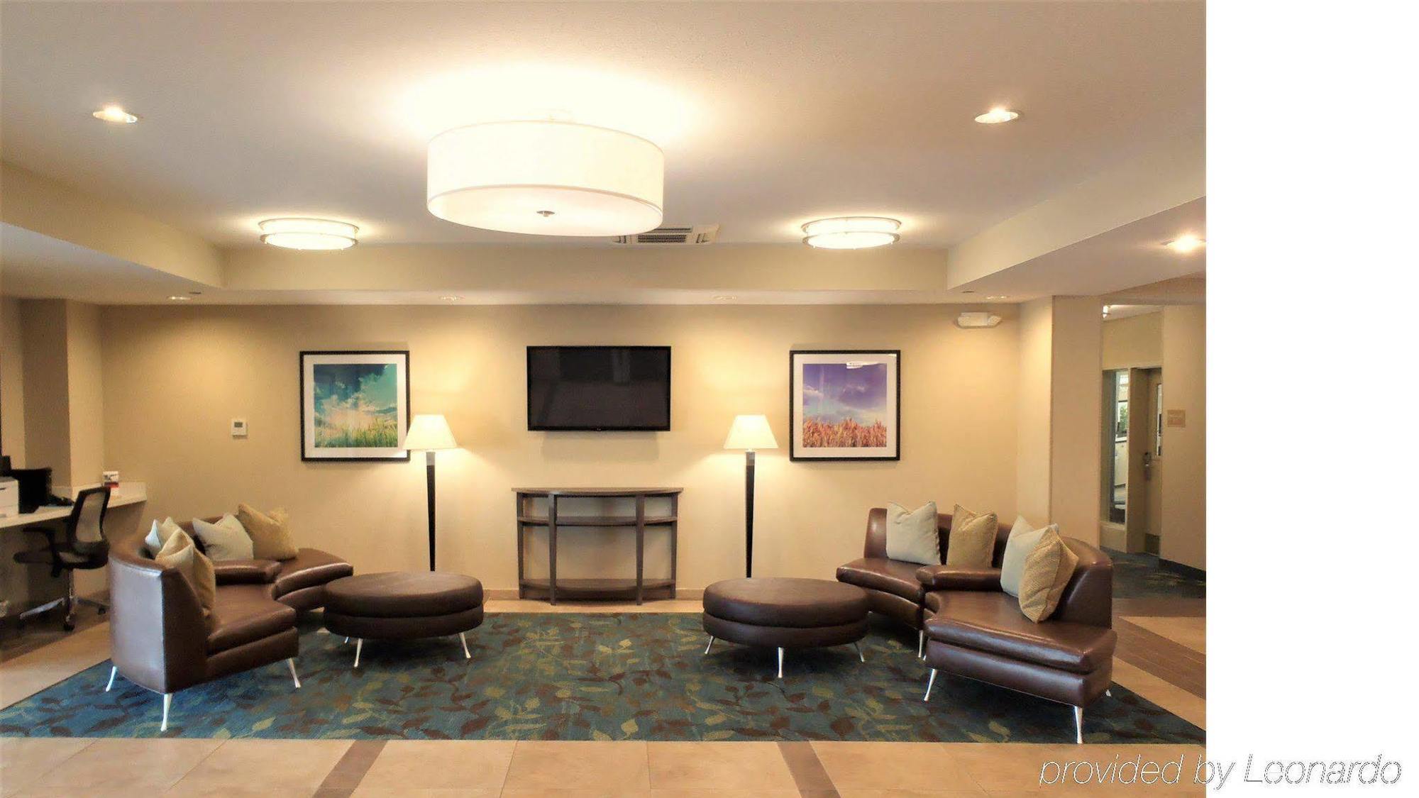 Candlewood Suites - Topeka West By Ihg Esterno foto