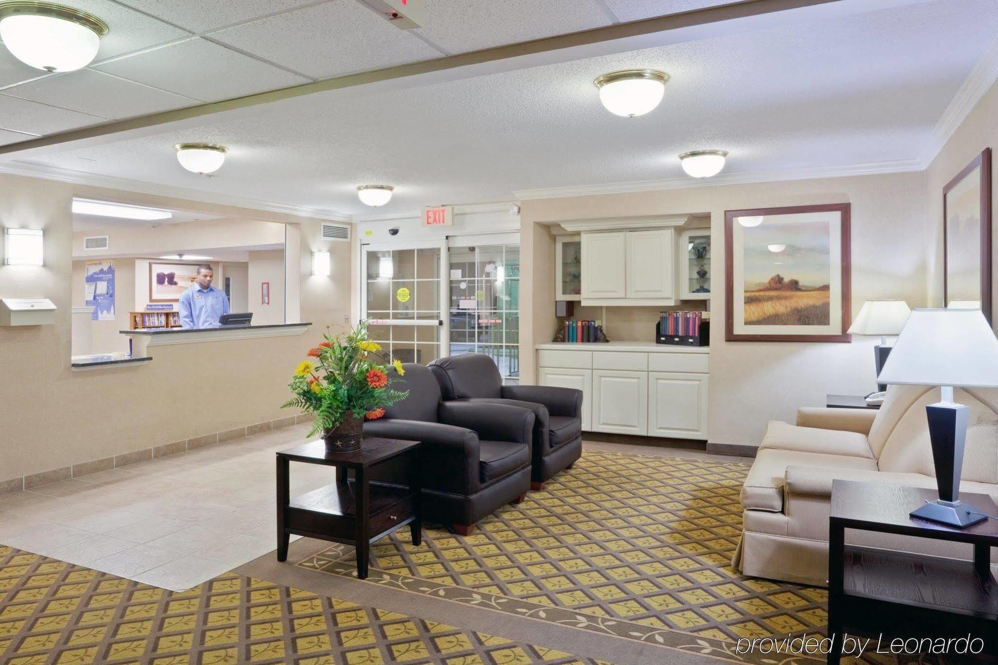 Candlewood Suites - Topeka West By Ihg Esterno foto