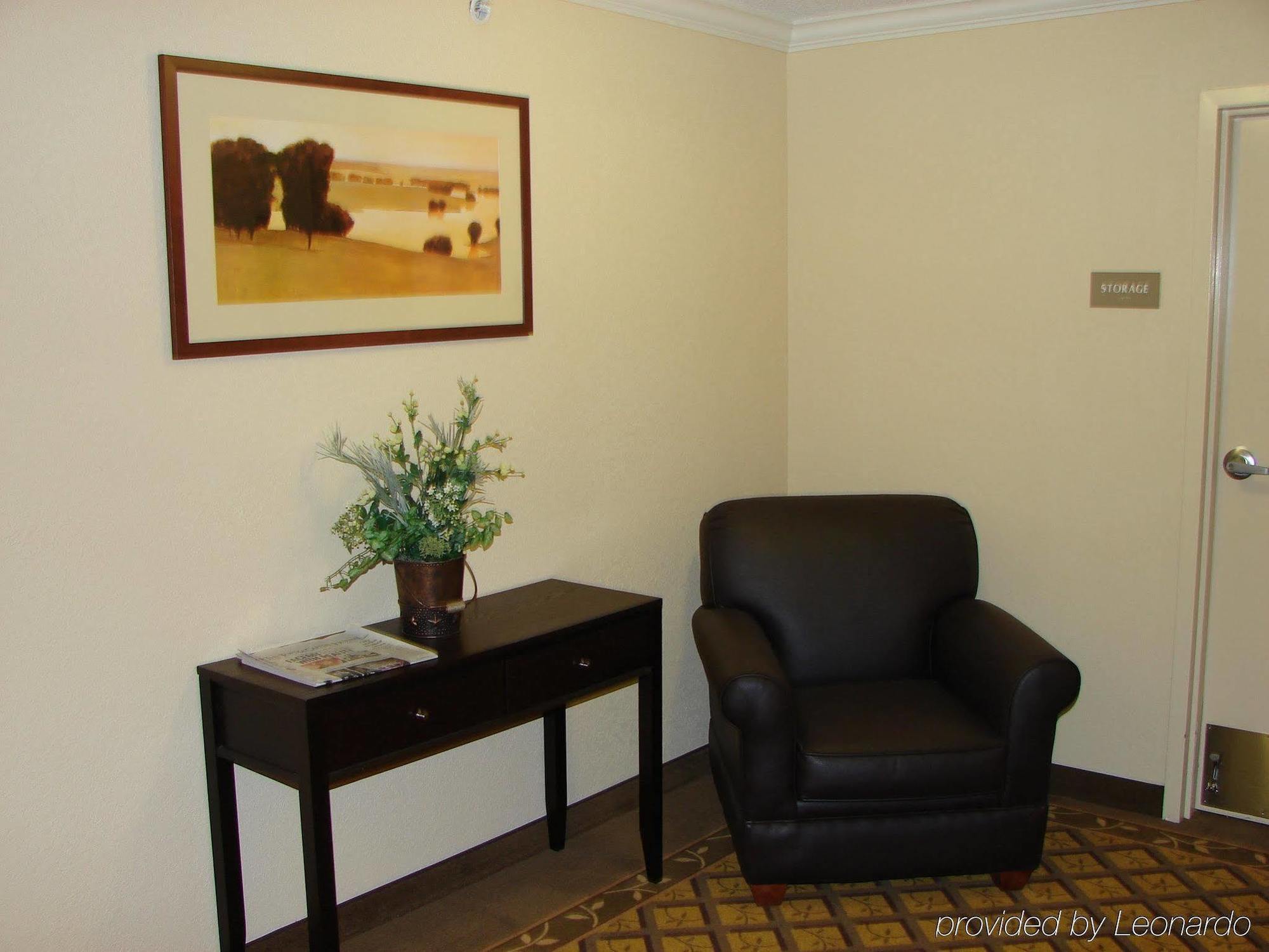 Candlewood Suites - Topeka West By Ihg Esterno foto