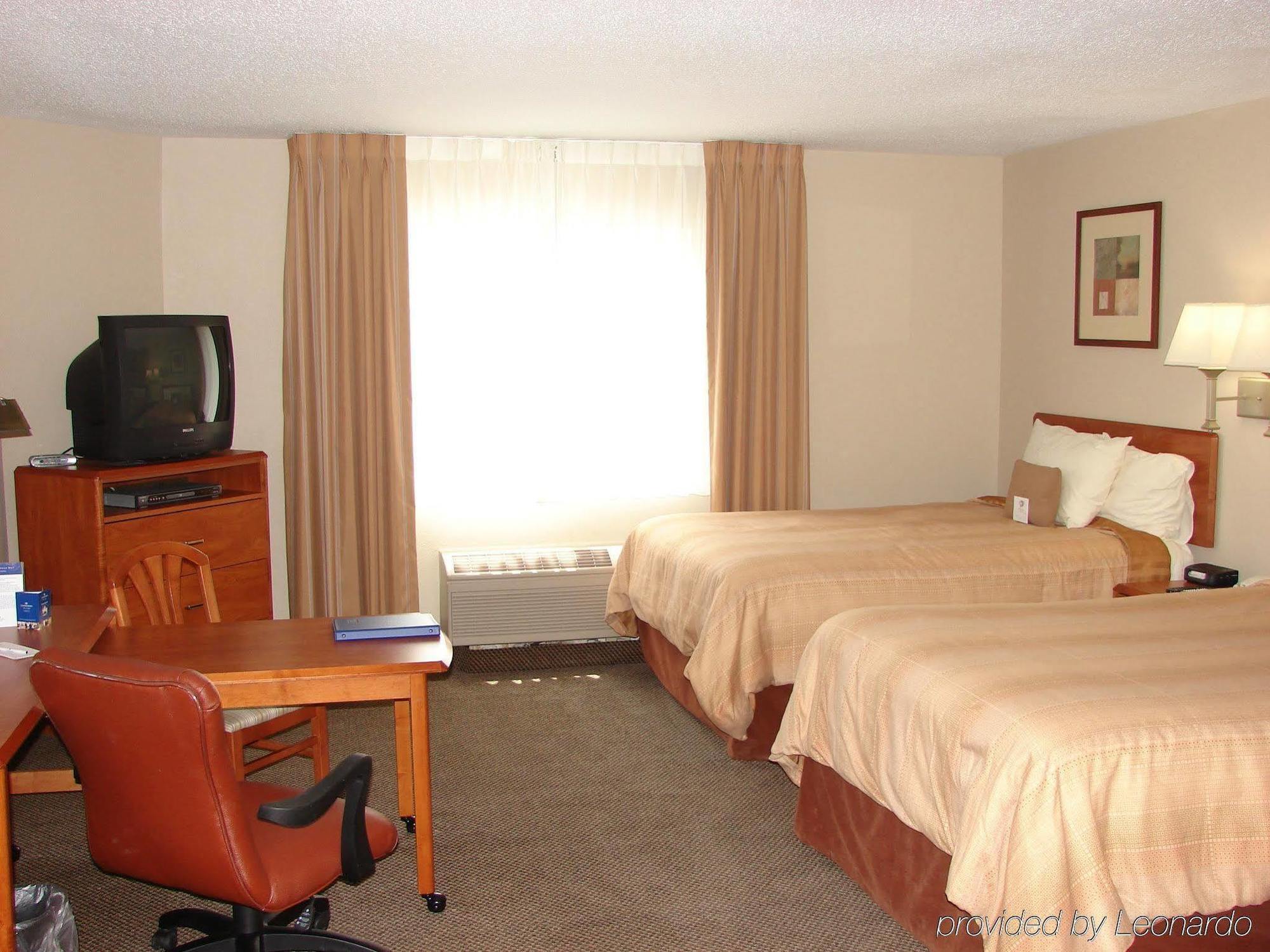 Candlewood Suites - Topeka West By Ihg Esterno foto
